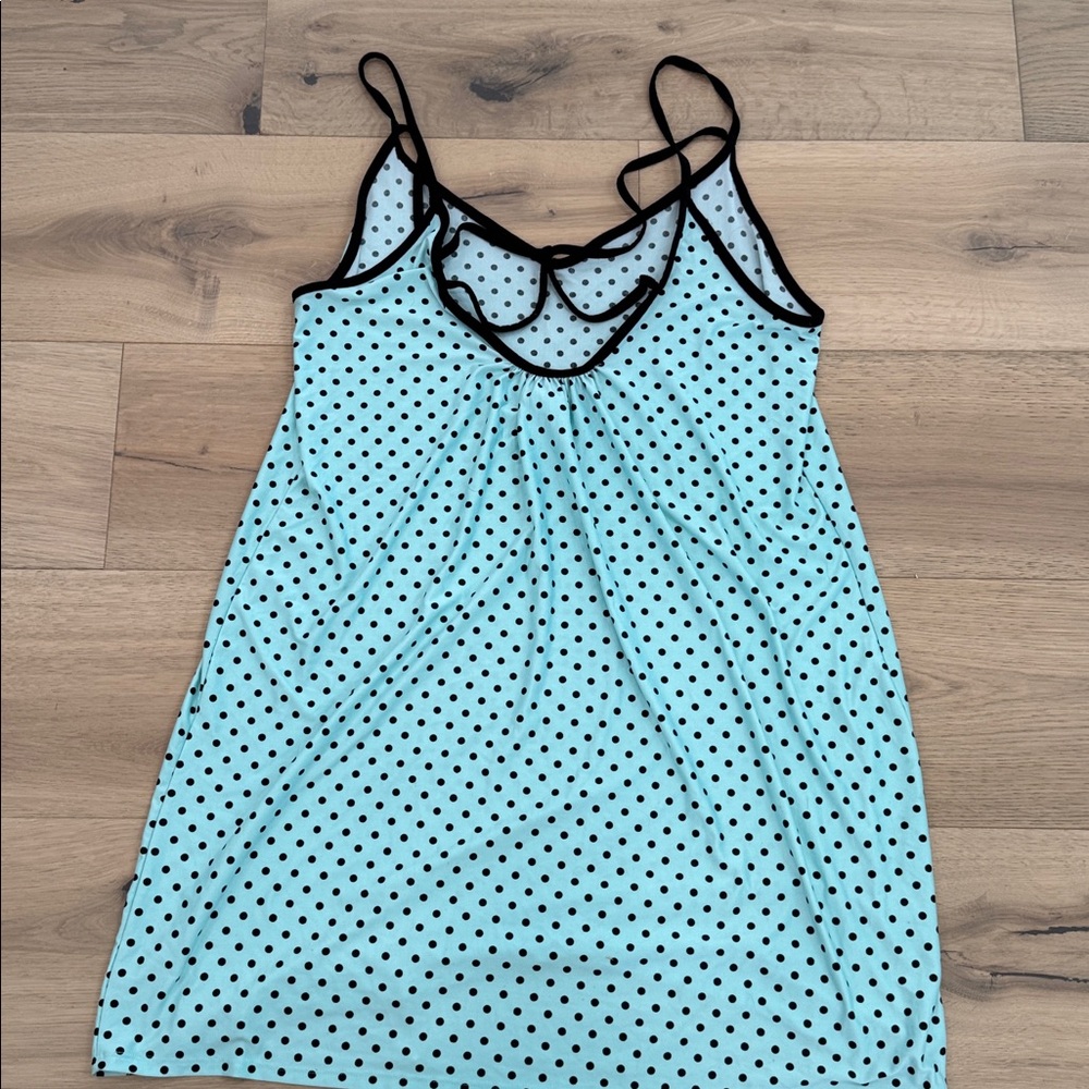 Secret Treasures Women's Large 12-14 Nightgown Sleepwear
Turquoise Black Dots - Picture 6 of 8